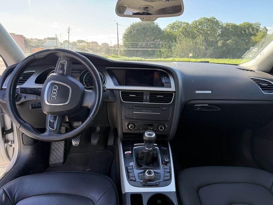 Audi A5 Sportback 2.0 TDI 170cv – Impecável! – Nacional