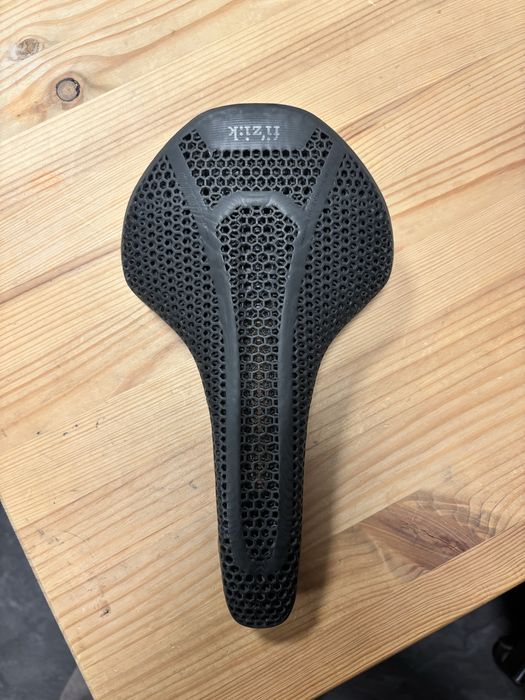 Siodełko FIZIK Vento Antares R1 Adaptive 150mm