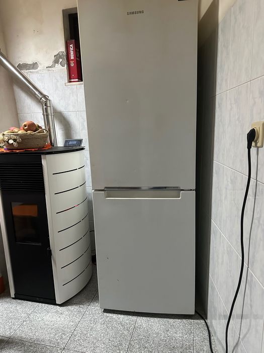 Frigorífico Combinado Samsung No Frost – Branco