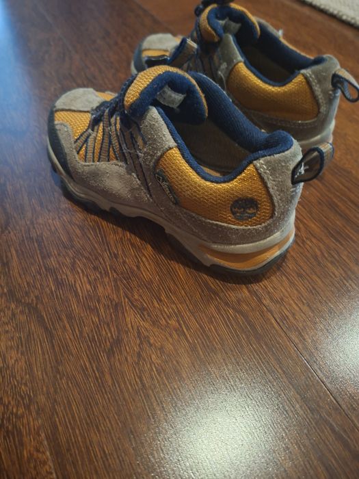 Sapatilha/bota timberland menino