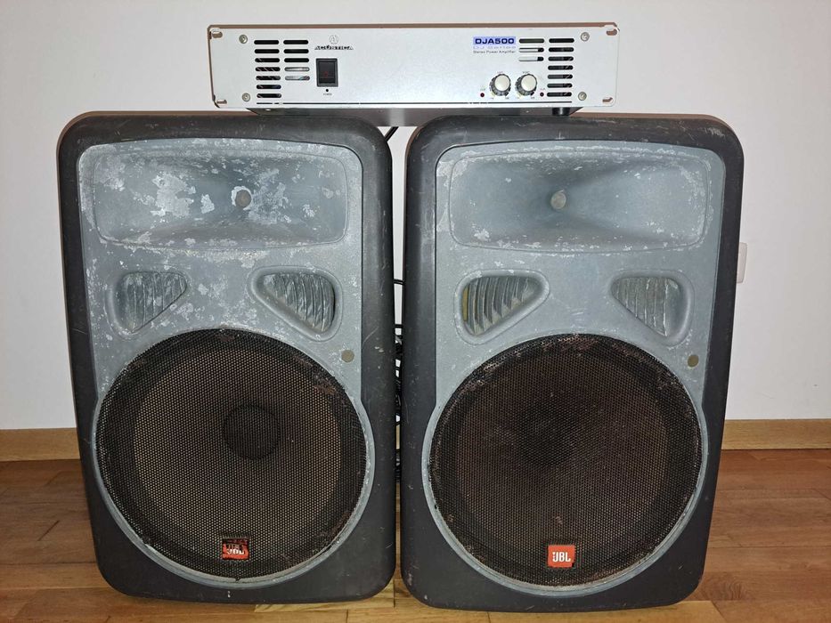 Colunas Passivas JBL EON 15