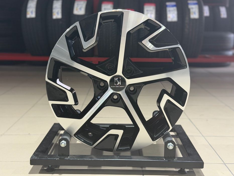 Литі диски Kia 1928 R18 5x114.3 Black Machined Face