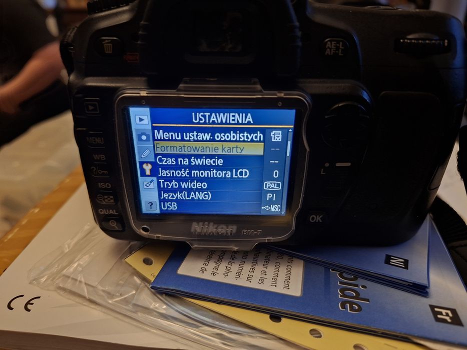 Aparat fotograficzny nikona d80