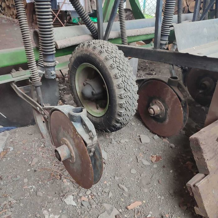 сівалка для кукурудзи