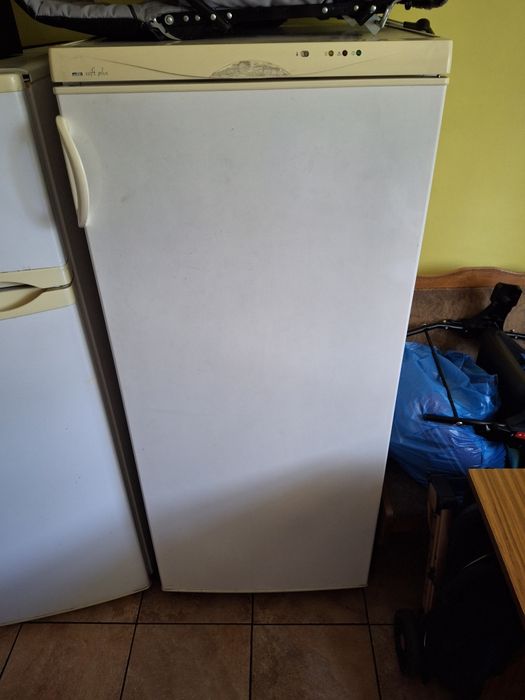 Duza pakowna  zamrażarka