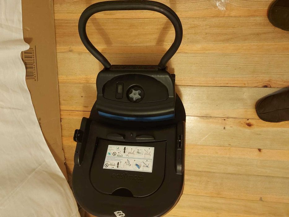 Isofix bebecar como novo