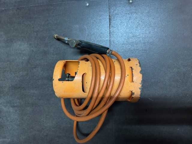 Maçarico com Garrafa portátil , capacidade 5,9 kg