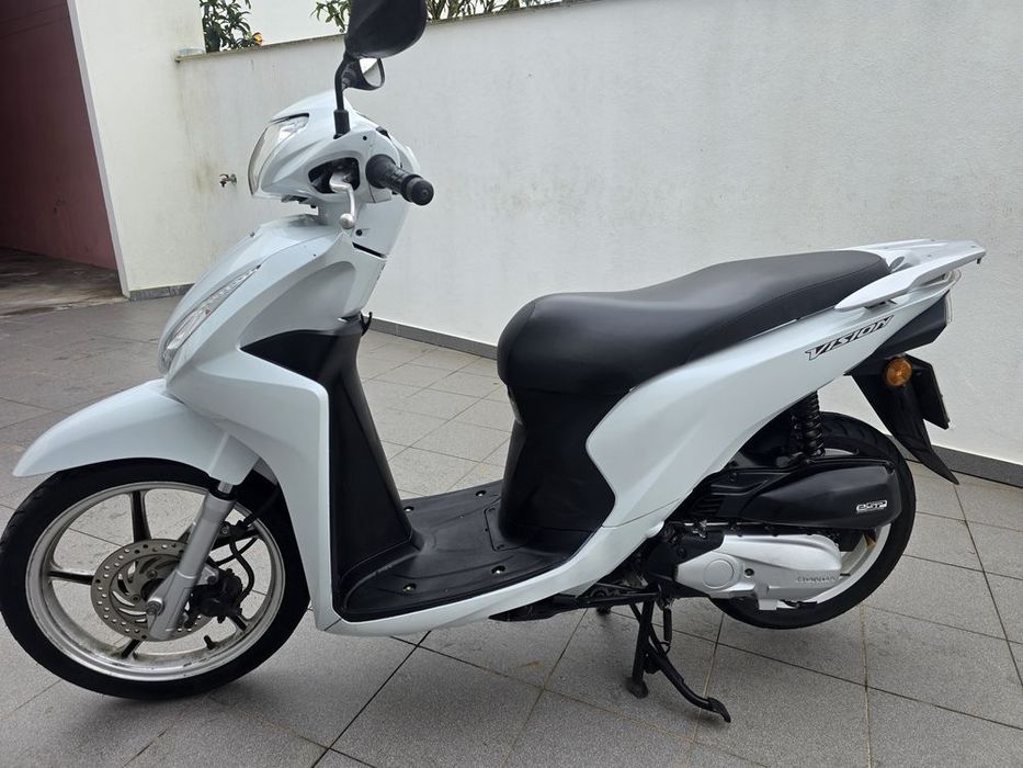 Honda vision 110c