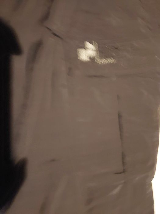 Штаны на помочах.