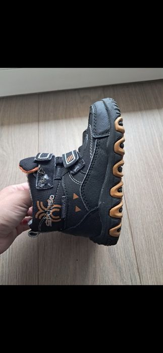 Buty kozaki zimowe 25 dla chlopca ocieplane. Wkładka dlugosc 16.5cm. S