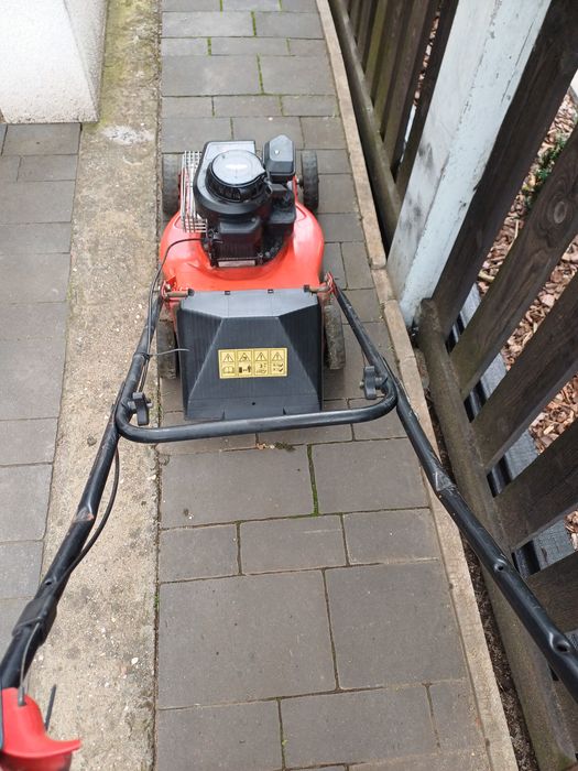Kosiarka spalinowa Briggs & Stratton 35 classic