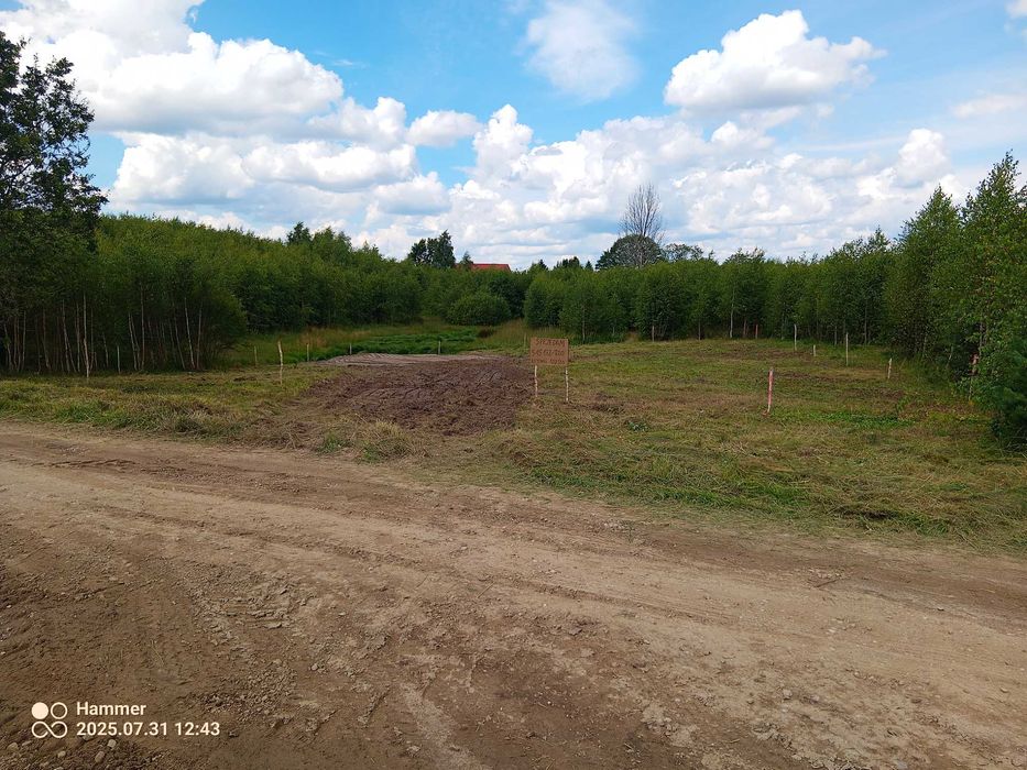 Sprzedam Działkę  bud  w ładnej okolicy pod lasem  do Trójmiasta 28 km