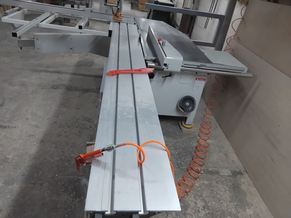 Продам форматніка