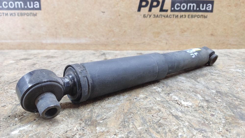 Kia Soul 2008-2014 амортизатор задний левый правый 55300-2K930