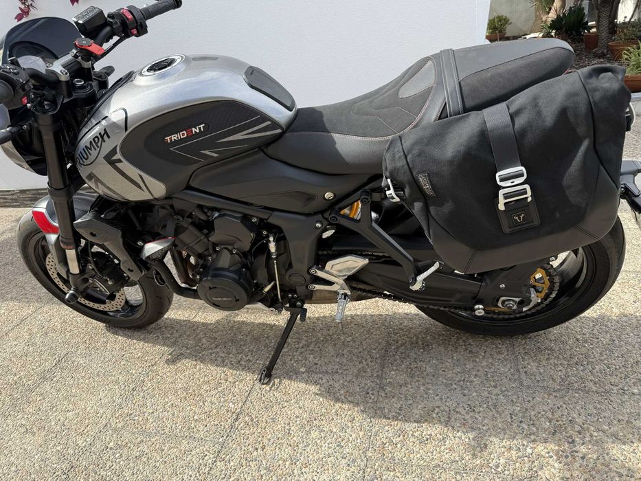 Conjunto Mala Lateral SW-Motech - Triumph Trident