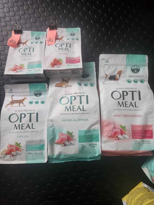 Продаєм корм OPTI MEAL та SAVORY