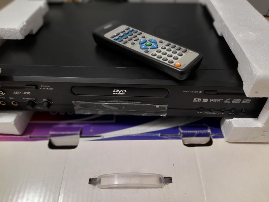 Odtwarzacz DVD Xoro AEP810