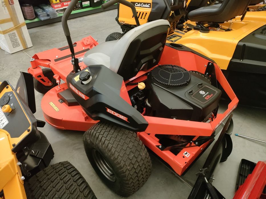 traktor Kosiarka zero-skręt Ariens Edge 42" dostępny od ręki