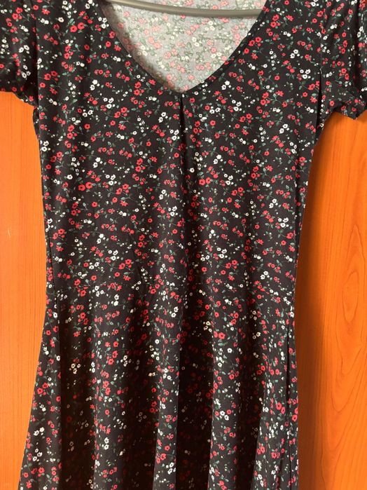 Letnia sukienka r. XS