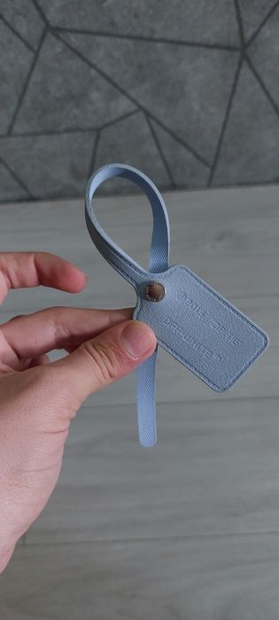 продам ремешок off white от кроссовок 2019