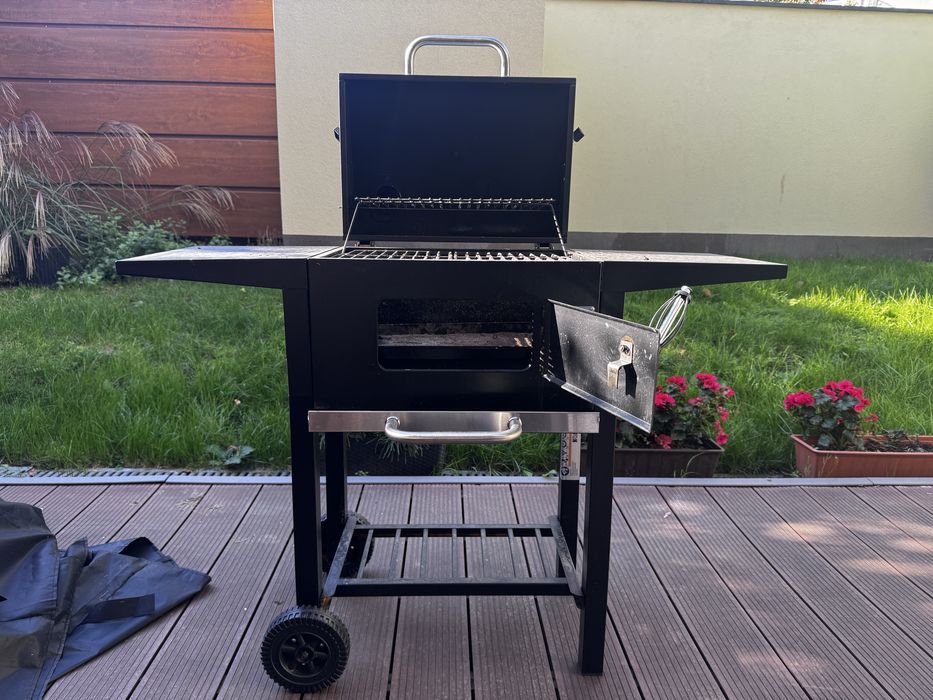 Grill węglowy Curron