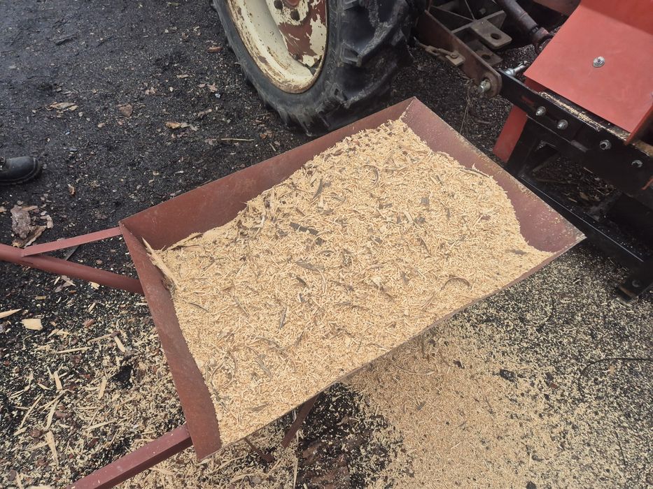 Rębak tarczowy do ciągnika bardzo solidny