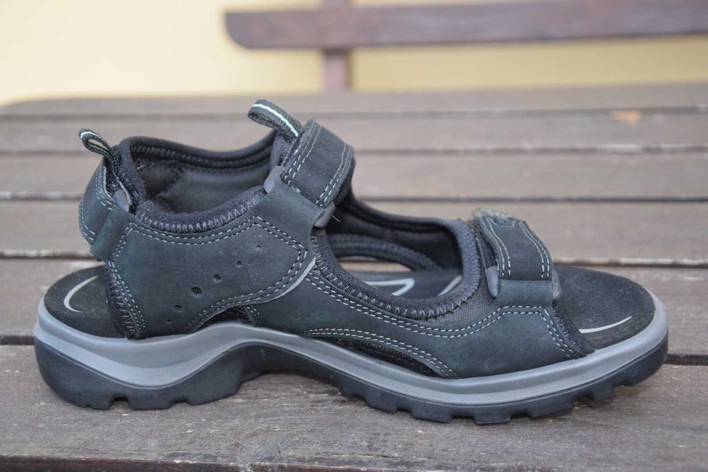 Sandały Ecco Ofroad  ze skóry r.38