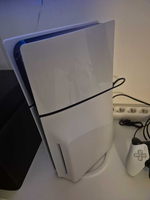 Підставка під PlayStation 5