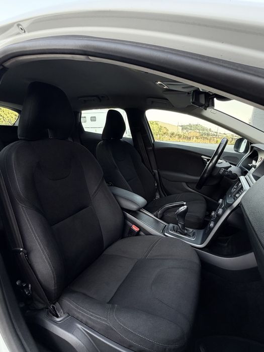 Volvo V40 1.6 D2 Full Extras