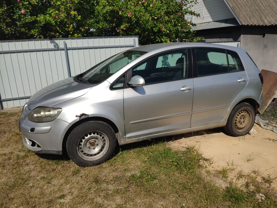 Golf plus 1.9 tdi Автомобіль