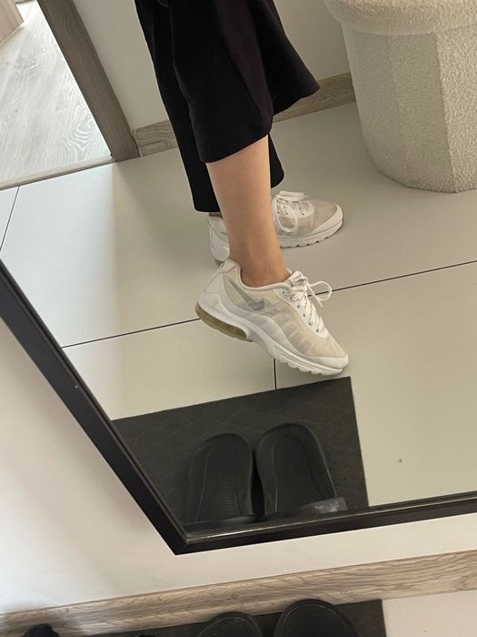 Nike air max invogor