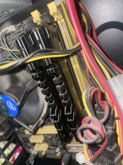 Pc gaming so falta placa grafica