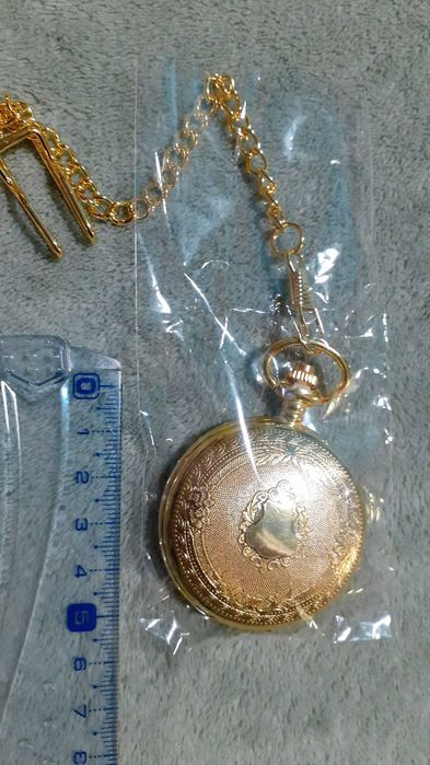 Relógio de bolso dourado NOVO