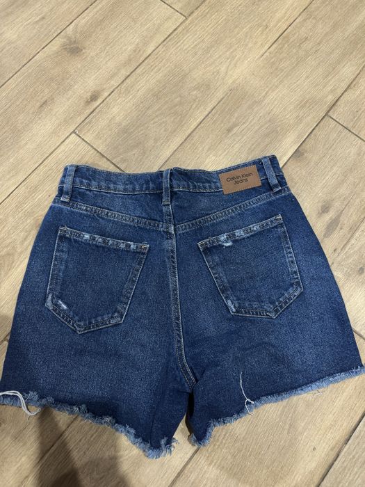 Шорти Calvin Klein
