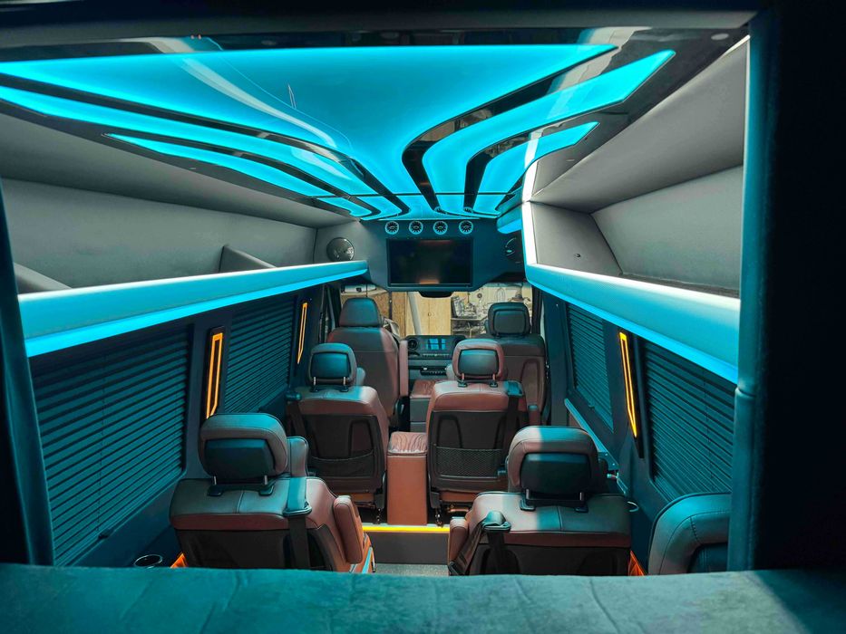 Переобладнання бусів • Sprinter • Crafter • Transit… ПРОФЕСІЙНО
