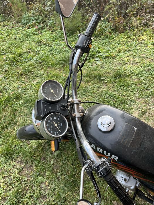 Продам мотоцикл Альфа Сабур мустанг