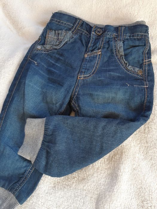 Spodnie joggery 6-9 mc, ocieplane GEORGE 68-74