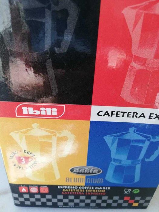 Máquina de café expresso italiana design clássico - Nova