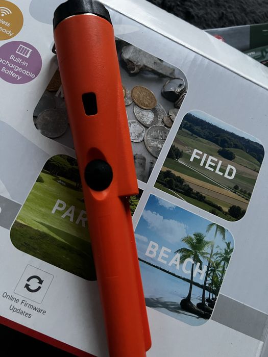 Reczny wykrywacz metali