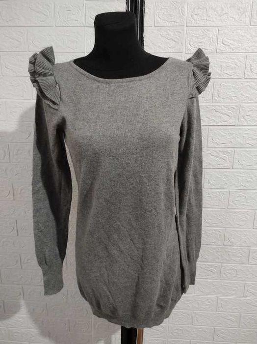 Długi sweter rozmiar L jesień cena 15 zł