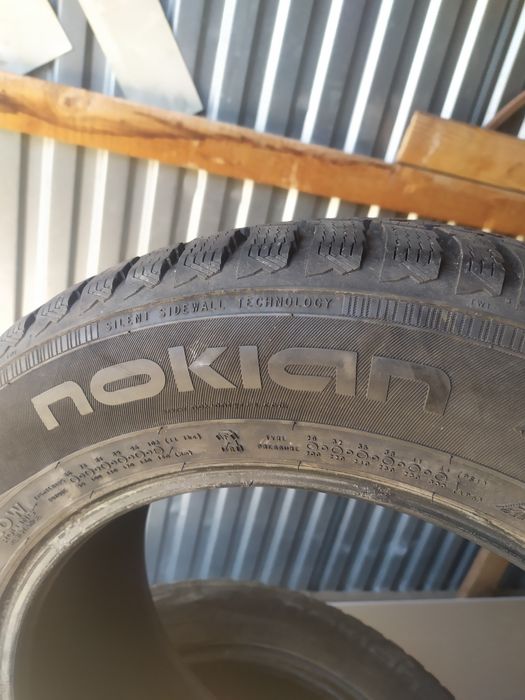 Резина 215 60 r16 XL Nokian WR d4 шини колеса комплект
