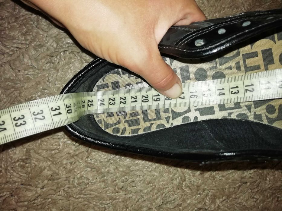 Buty damskie skórzane lacoste