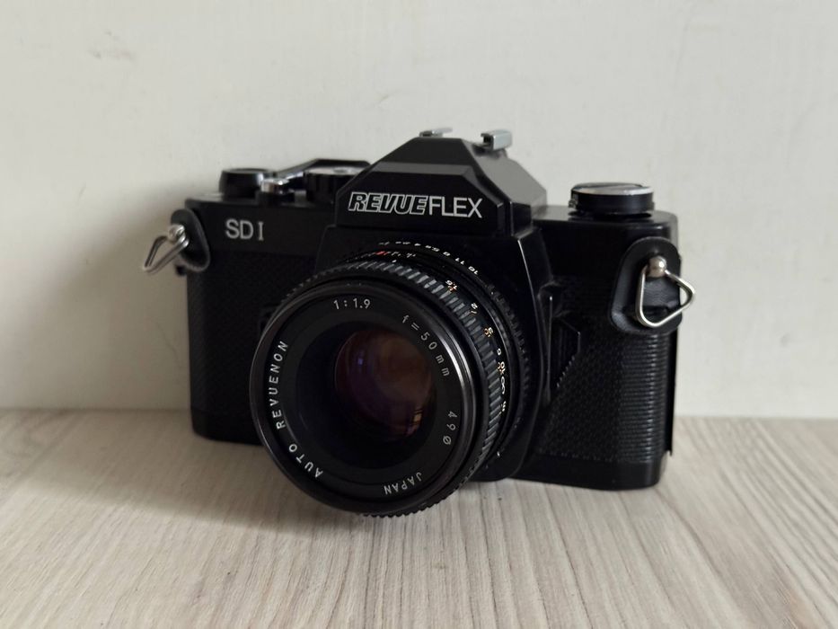 Фотоаппарат Revueflex SD1,объектив Auto Revuenon 1:1.9 f/50mm