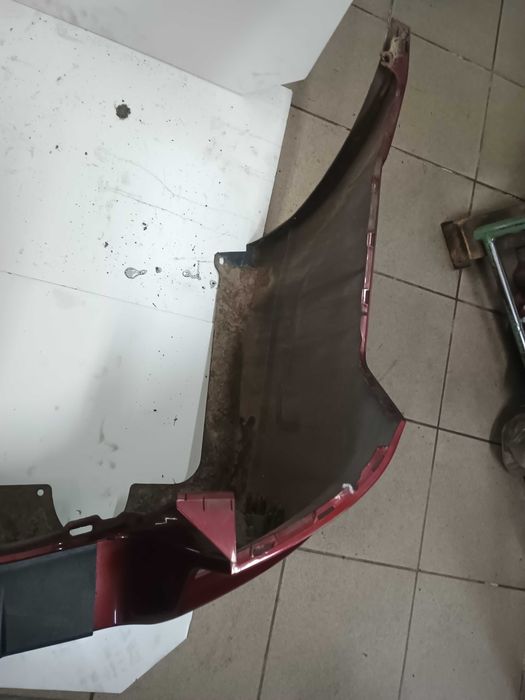 Tylny zderzak Subaru Outback IV BR lift 2014r. Bordowy H2Q