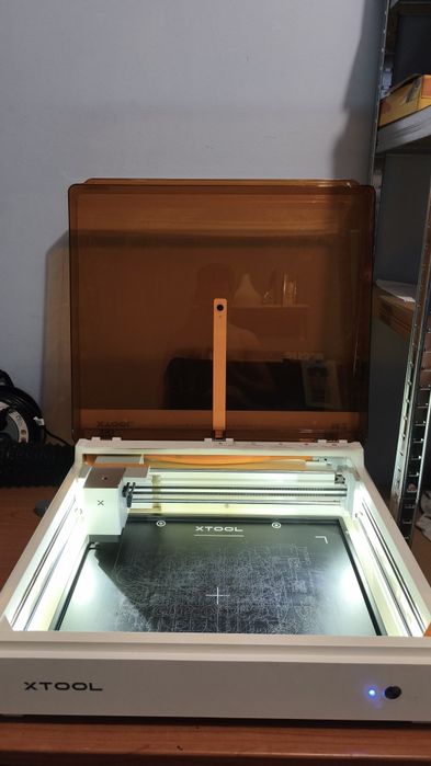 Xtool M2 com pacote de corte e impressão em cores /potência do laser de 10w