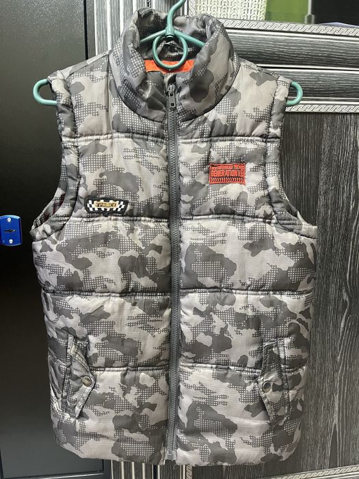 Продам жилет,жилет F&F, теплий жилет