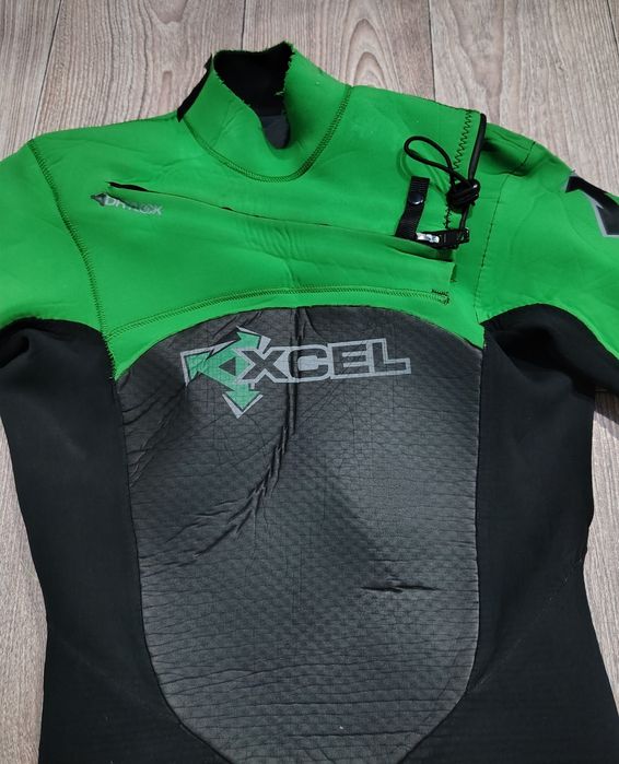 Гідрокостюм фірми Xcel