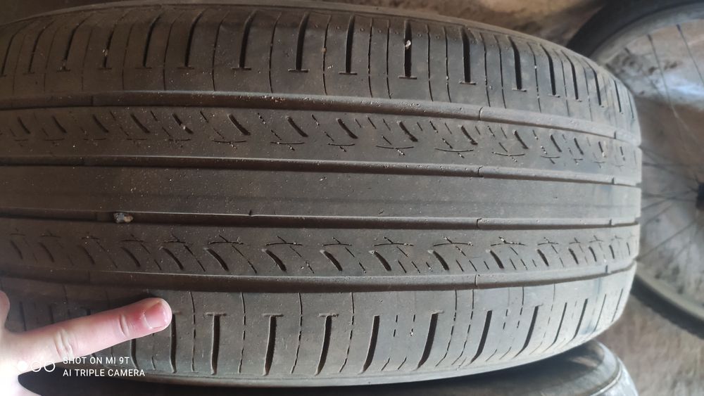 Шины резина летние 235/55/19