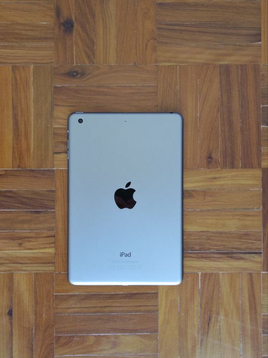 iPad mini 2 (A1489) Wi-Fi 32GB – Cinzento Sideral