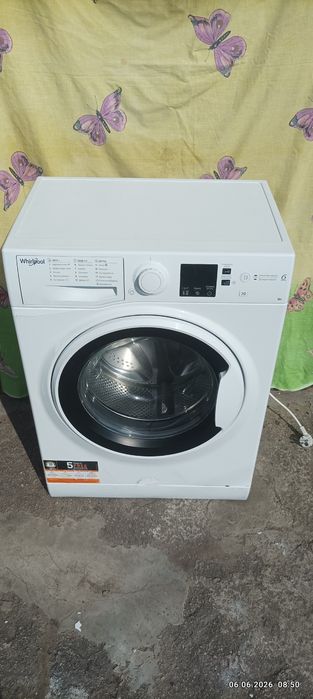 Продам пральну машину Whirlpool б..в..